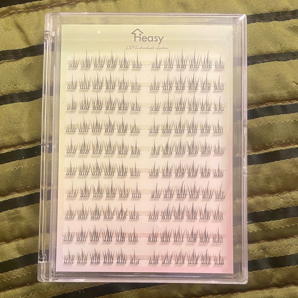 Lash Clusters